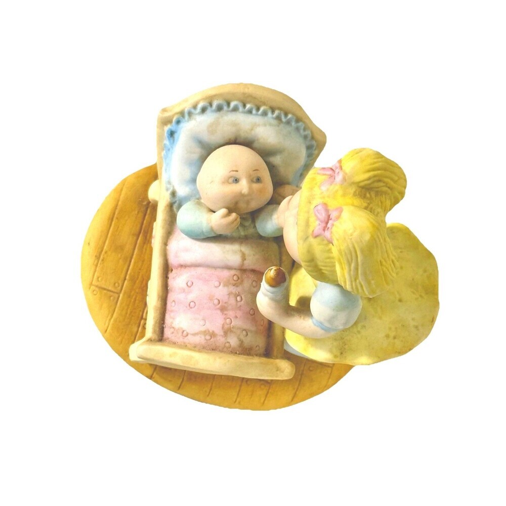Xavier Roberts 1984 Cabbage Patch Figurine Getting Acquainted Baby Crib - Picture 6 of 8